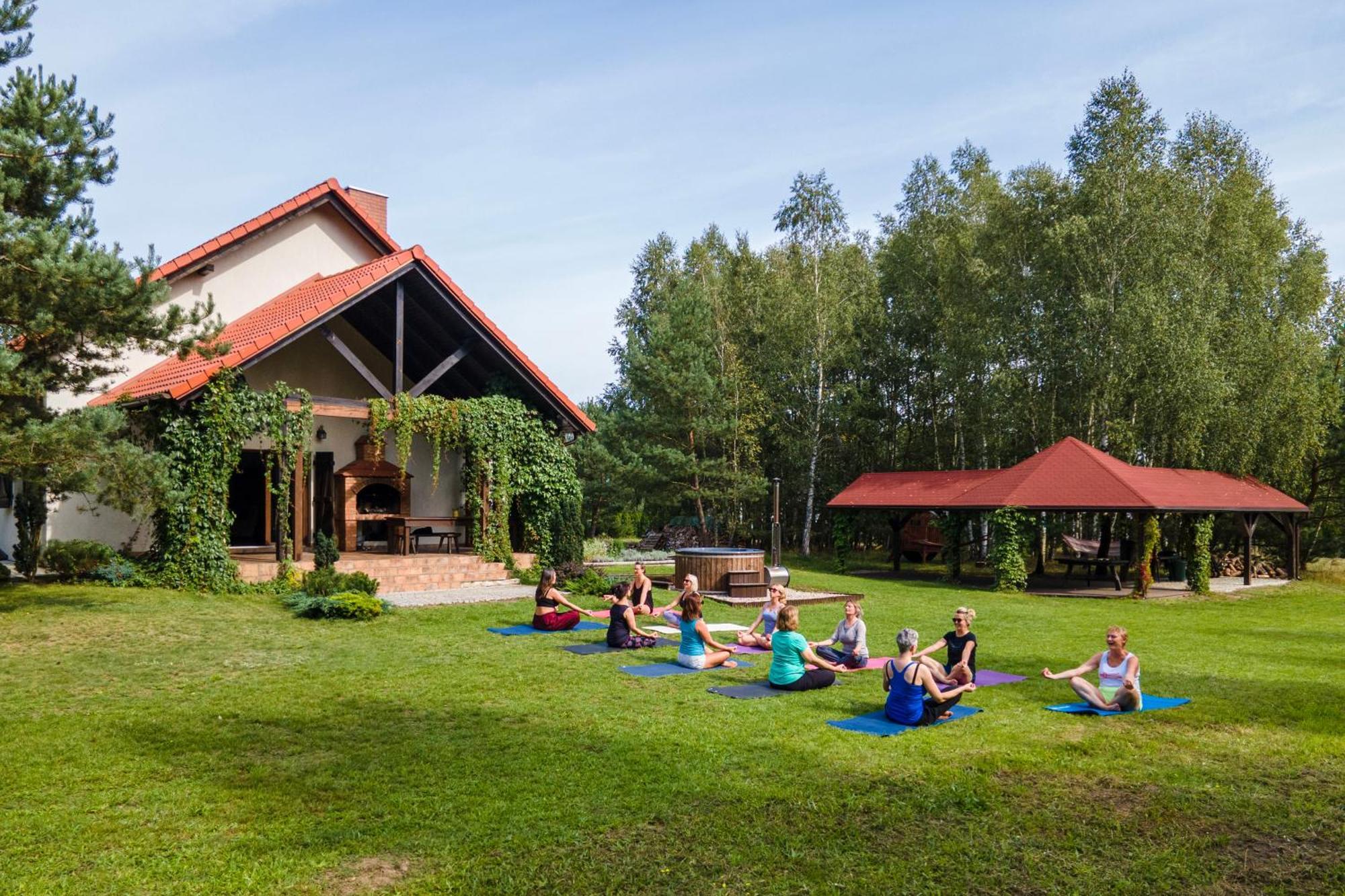 Przytulisko Stara Kiszewa Vila Exterior foto